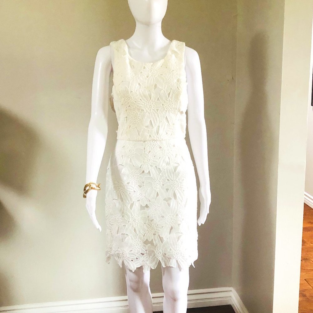 Astr White Floral Lace Dress